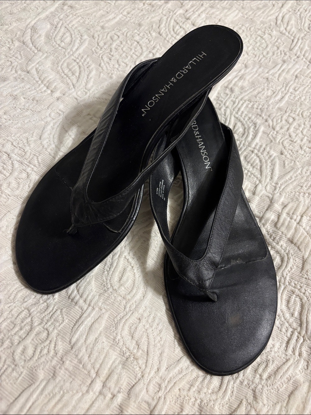 ♠️ BLACK LEATHER KITTEN HEAL SANDALS